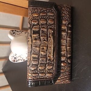 BRAHMIN Wallet Tri-fold Croc Embossed Leather